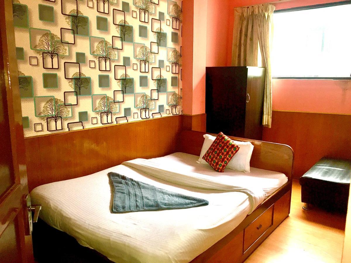 Hotel Plumeria Inn Katmandu Zewnętrze zdjęcie